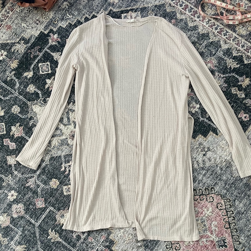 Cream/oatmeal long sleeve duster waffle weave size L